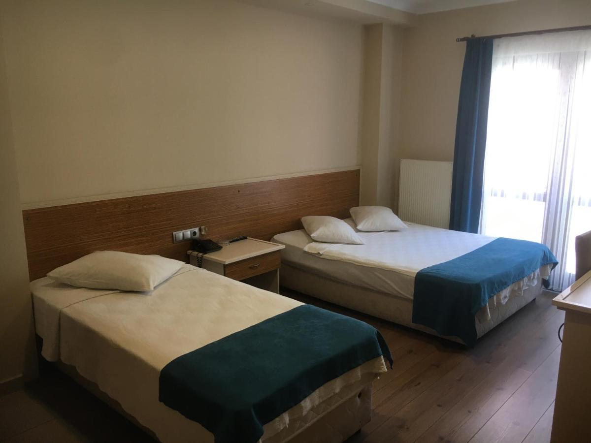 Oezguer Hotel Трабзон Экстерьер фото