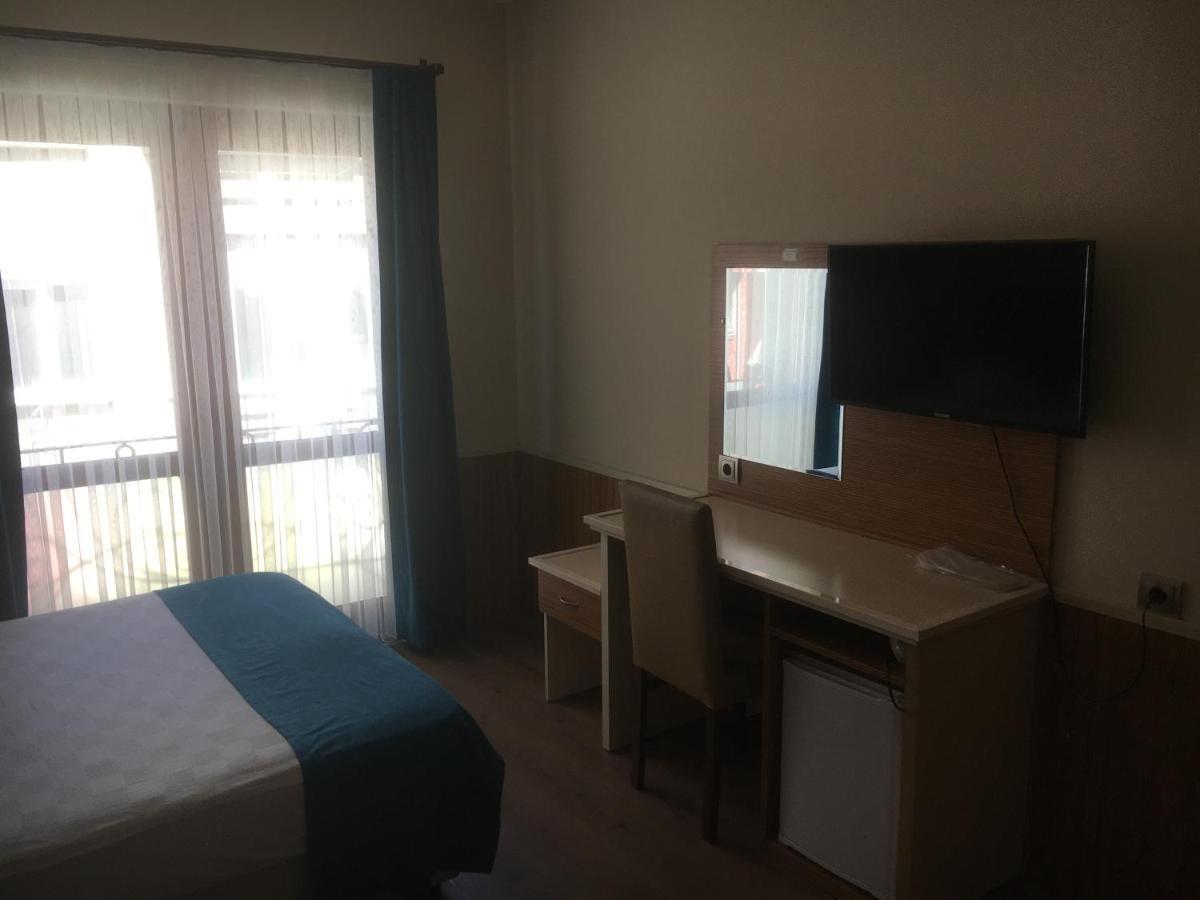 Oezguer Hotel Трабзон Экстерьер фото